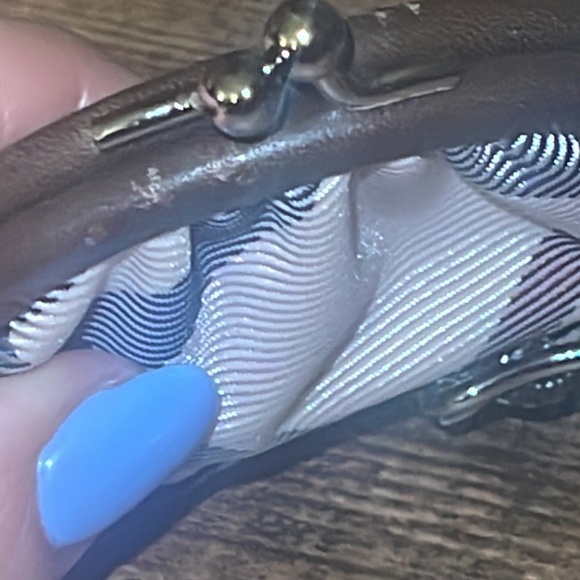 Burberry Blue Label Mini Kisslock Coin Pouch on Mini Chain with COA - Picture 10 of 11